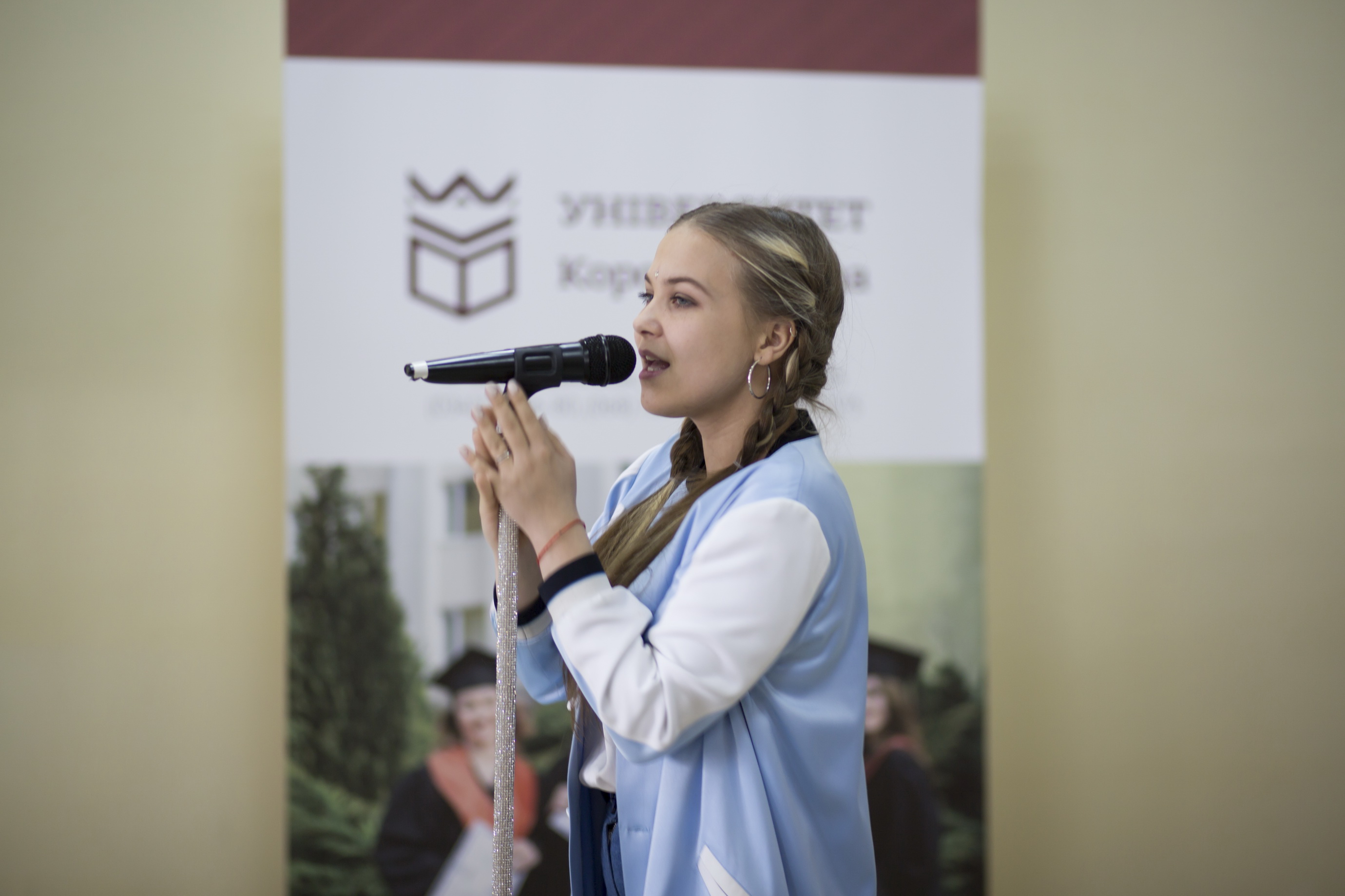 Юні іванофранківці зустрілись з зірками серіалу «Школа» та проекту «Голос. Діти» 