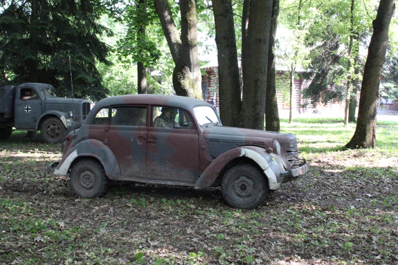В Івано-Франківську відбулися Марш Слави УПА та реконструкція бою вояків УПА проти Вермахту 